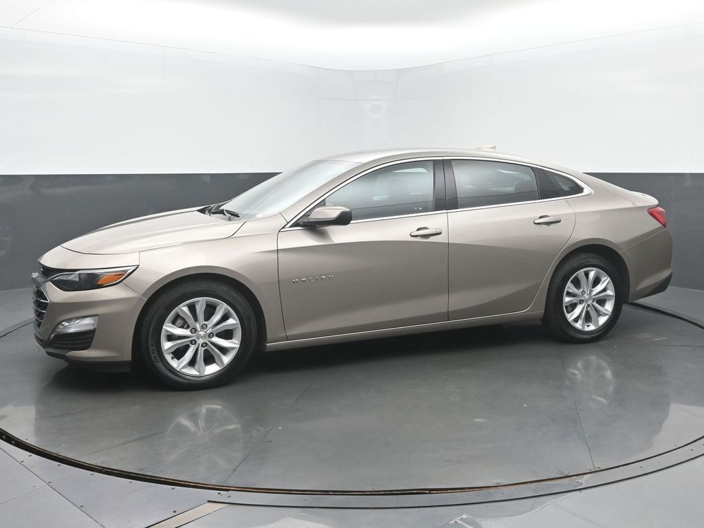 1G1ZD5ST6SF143575