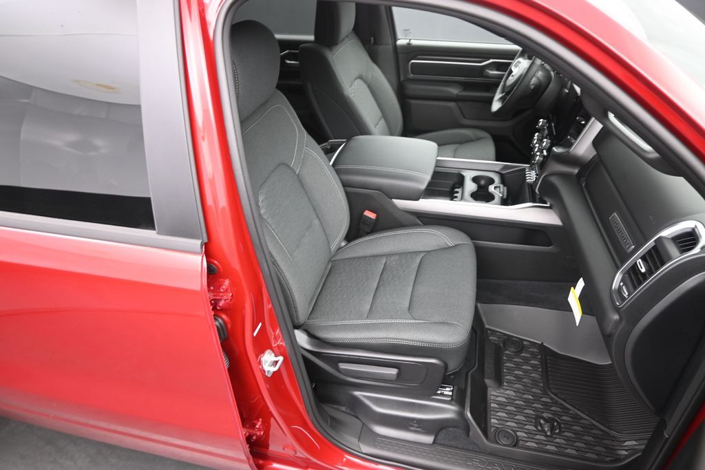 2026 RAM 1500 Big Horn/Lone Star - Photo 11