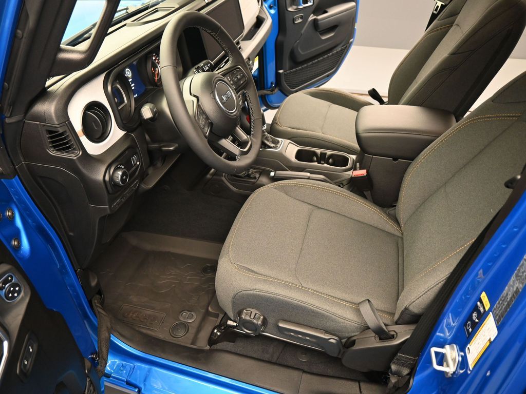 2025 Jeep Wrangler 4-Door Sport S - Photo 9