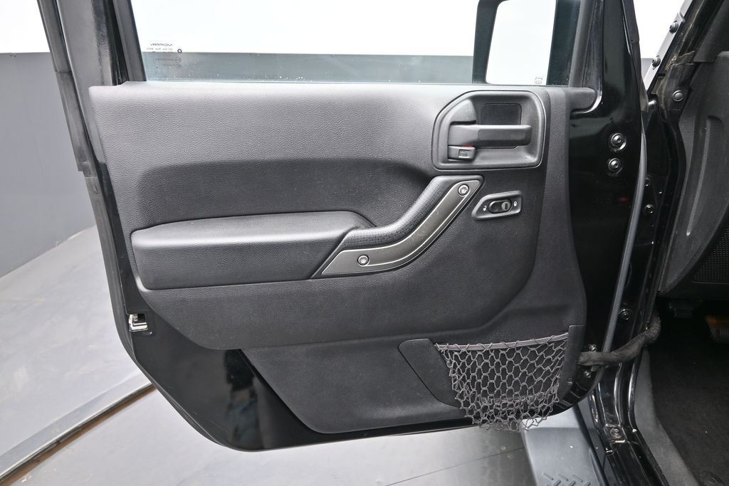 2015 Jeep Wrangler Sport - Photo 12