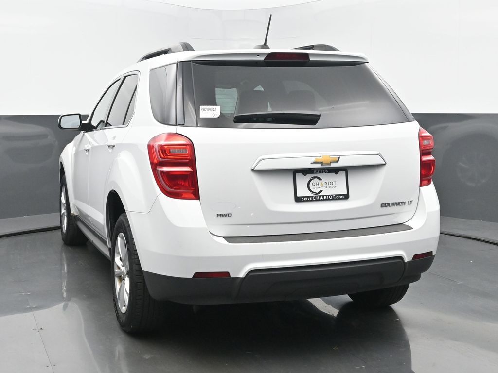 2016 Chevrolet Equinox LT photo 4