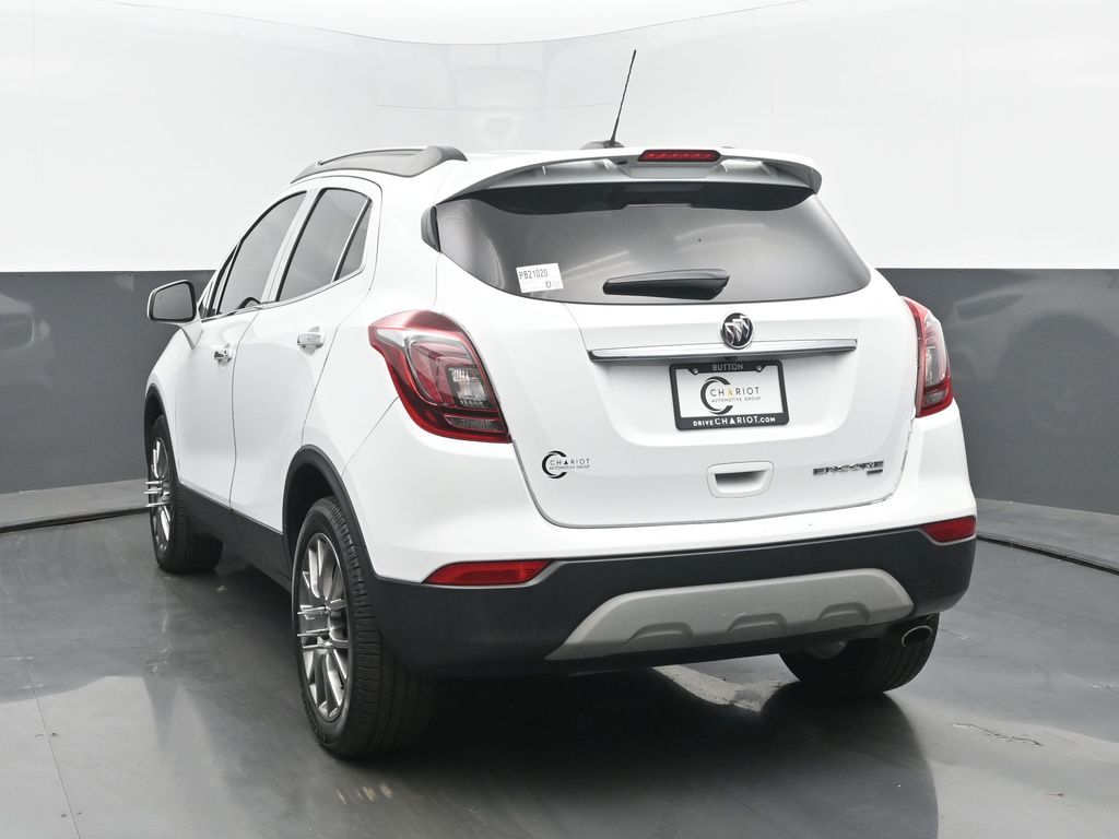 2020 Buick Encore Sport Touring photo 4