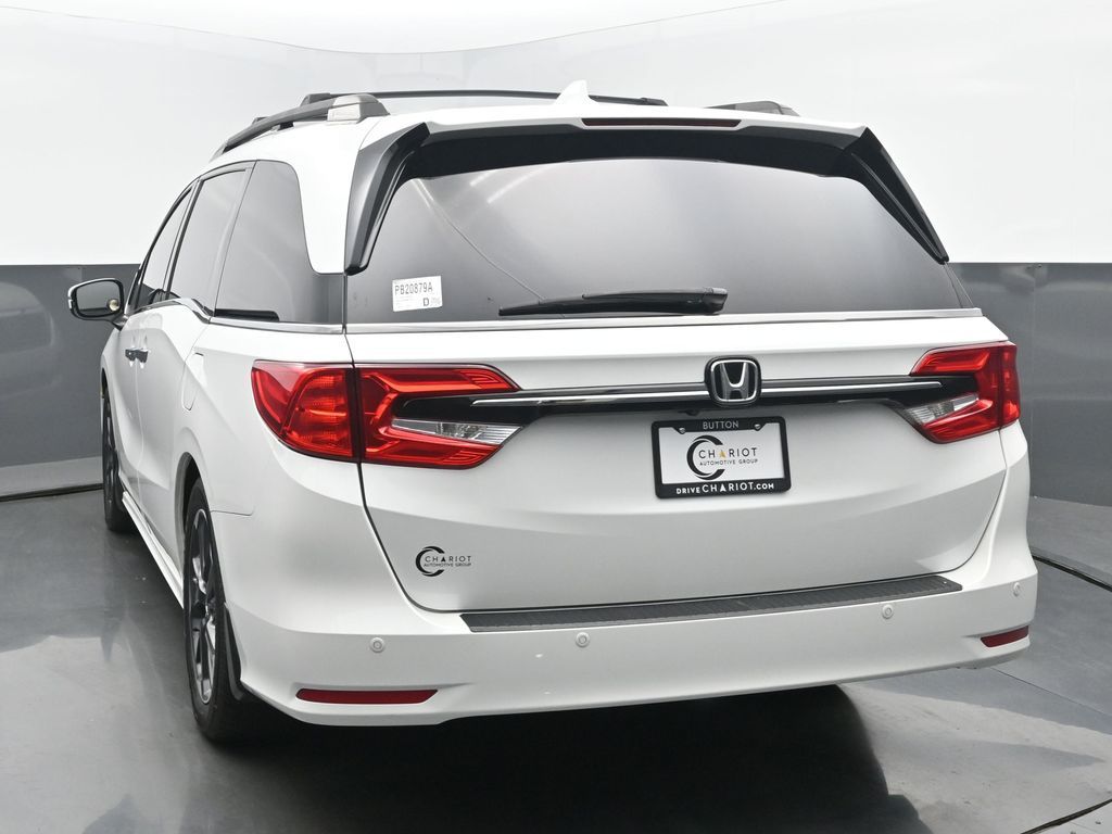 2021 Honda Odyssey Elite photo 4