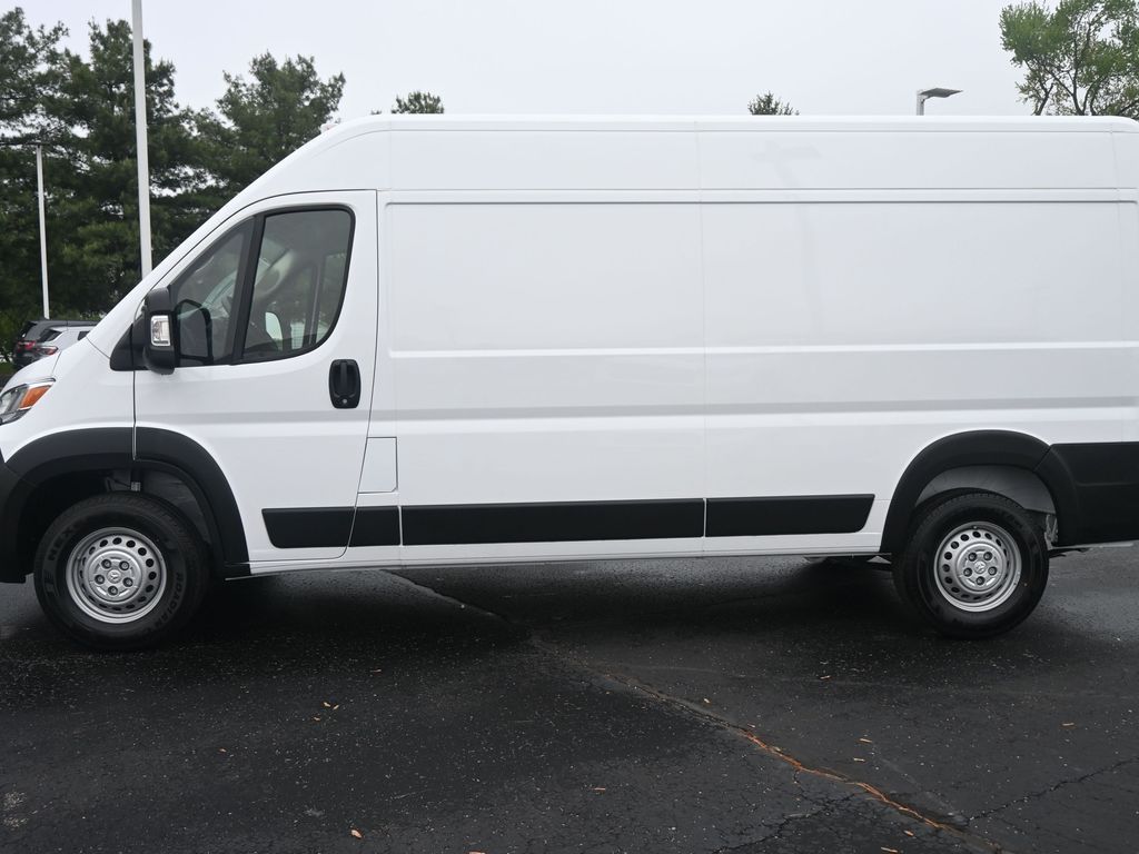 2025 Ram ProMaster 2500 photo 2