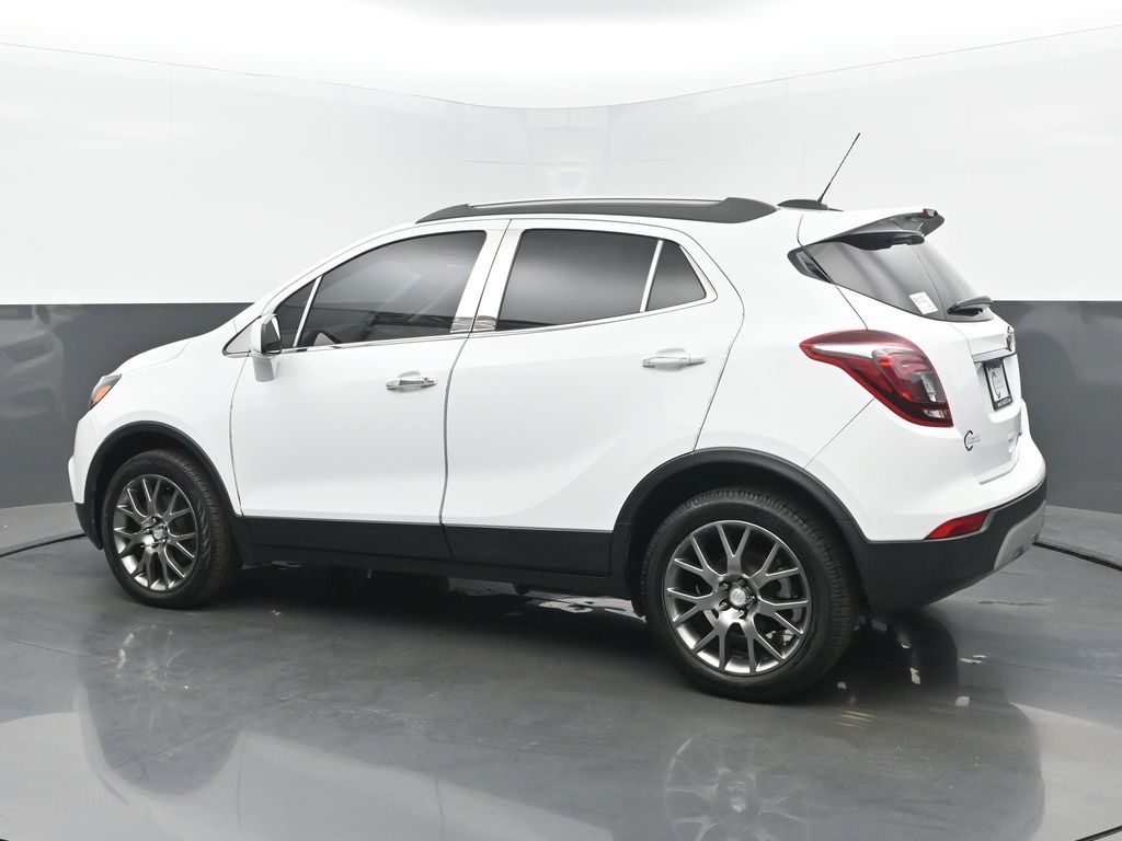 2020 Buick Encore Sport Touring photo 3