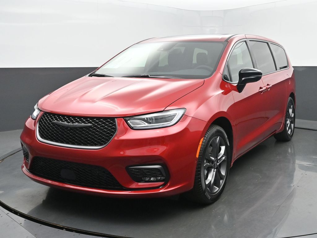 2026 Chrysler Pacifica
