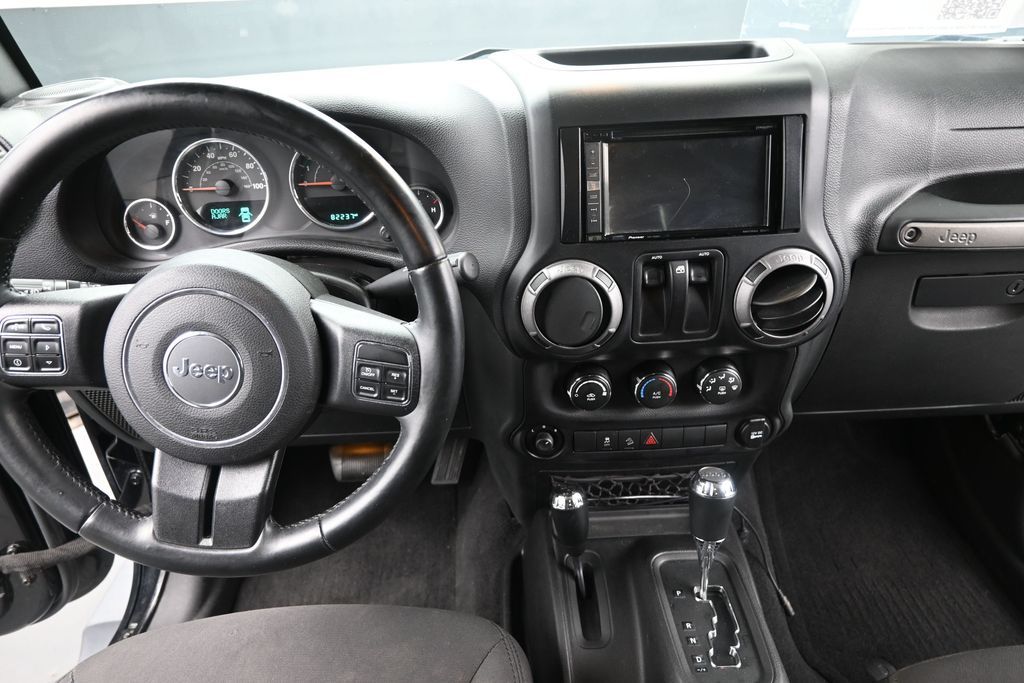 2015 Jeep Wrangler Sport - Photo 19