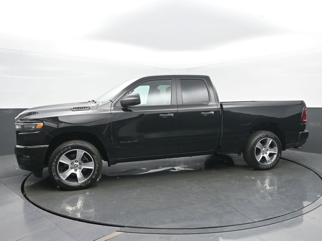 2025 Ram 1500 Tradesman photo 2