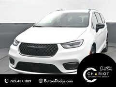 2026 Chrysler Pacifica Select Passenger Van