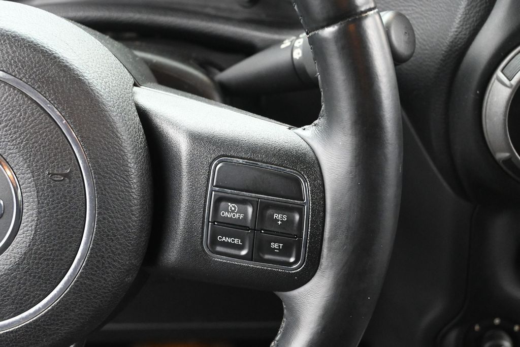 2015 Jeep Wrangler Sport - Photo 21