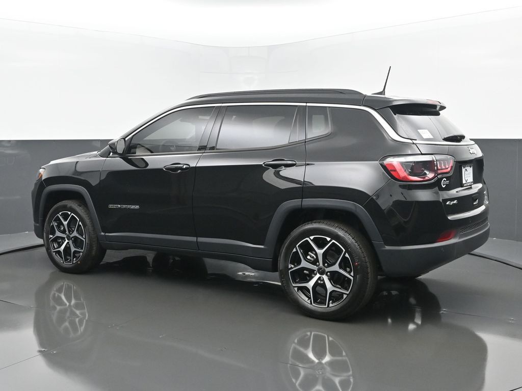 2025 Jeep Compass Limited photo 3