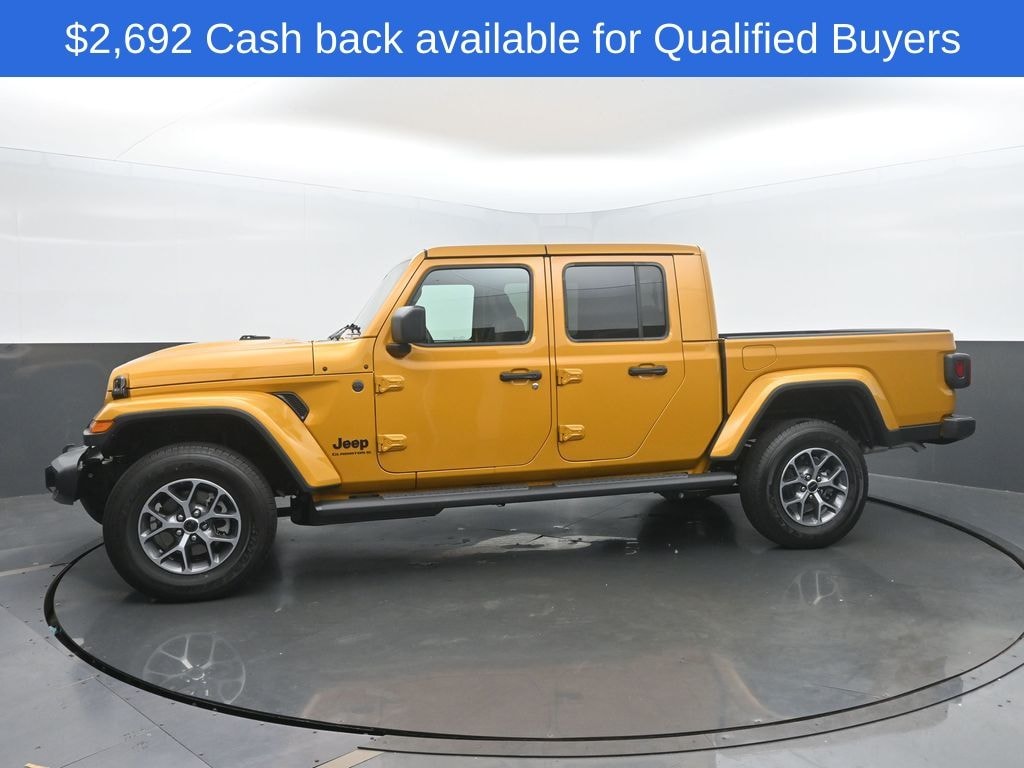 New 2026 Jeep Gladiator Sport S Pickup