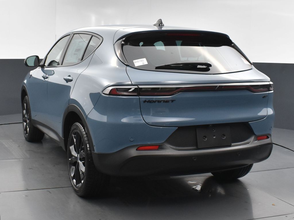 2024 Dodge Hornet GT photo 4