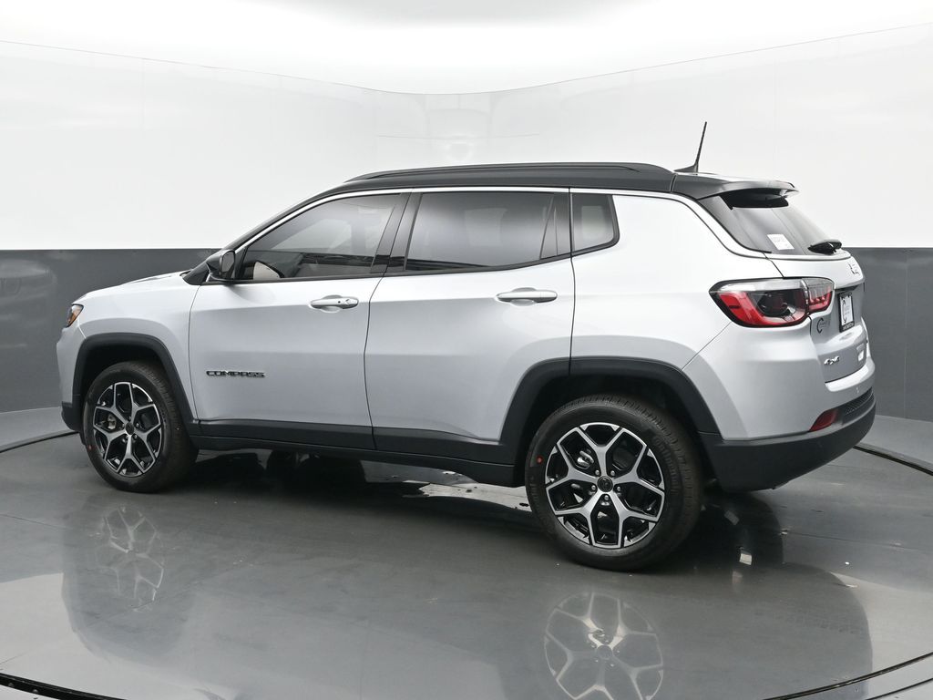 2025 Jeep Compass Limited photo 3