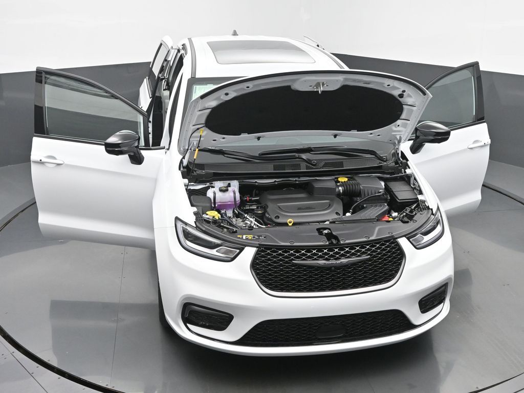 2026 Chrysler Pacifica Select - Photo 62