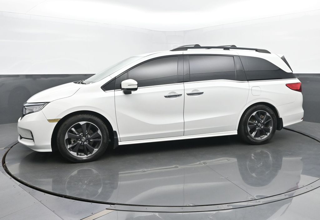 2021 Honda Odyssey Elite photo 2