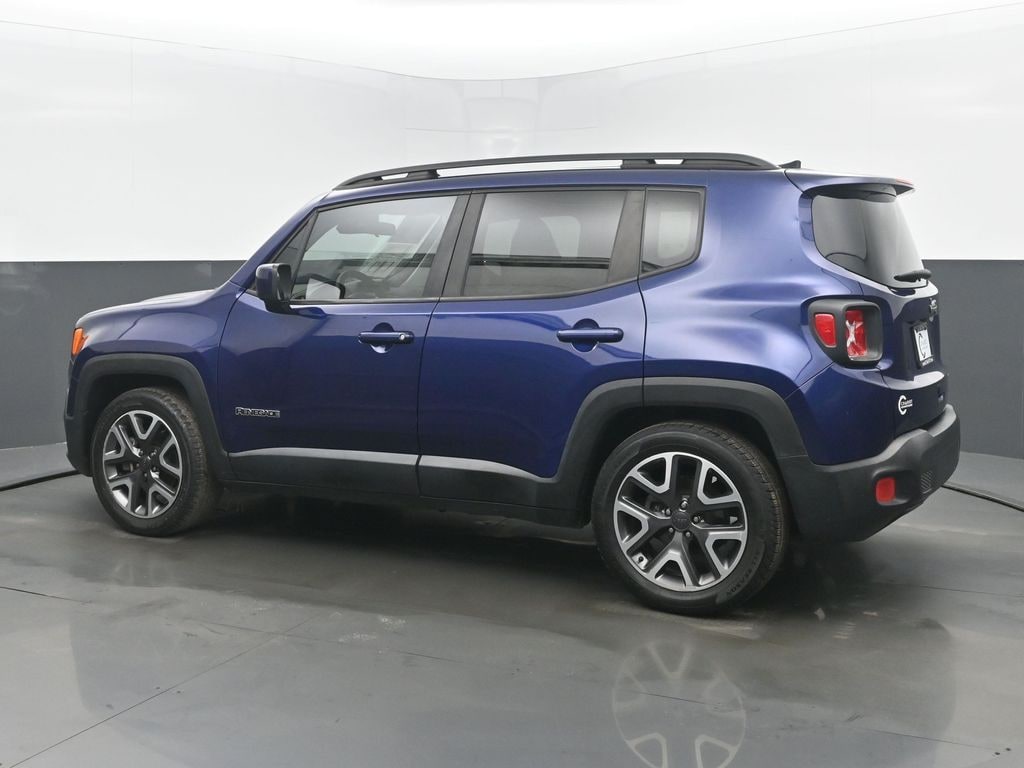 Used 2018 Jeep Renegade Latitude SUV