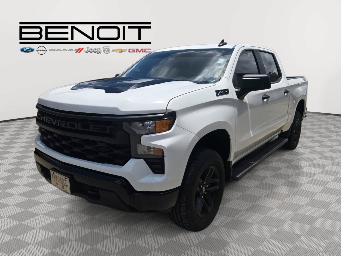 2024 Chevrolet Silverado 1500 Custom Trail Boss