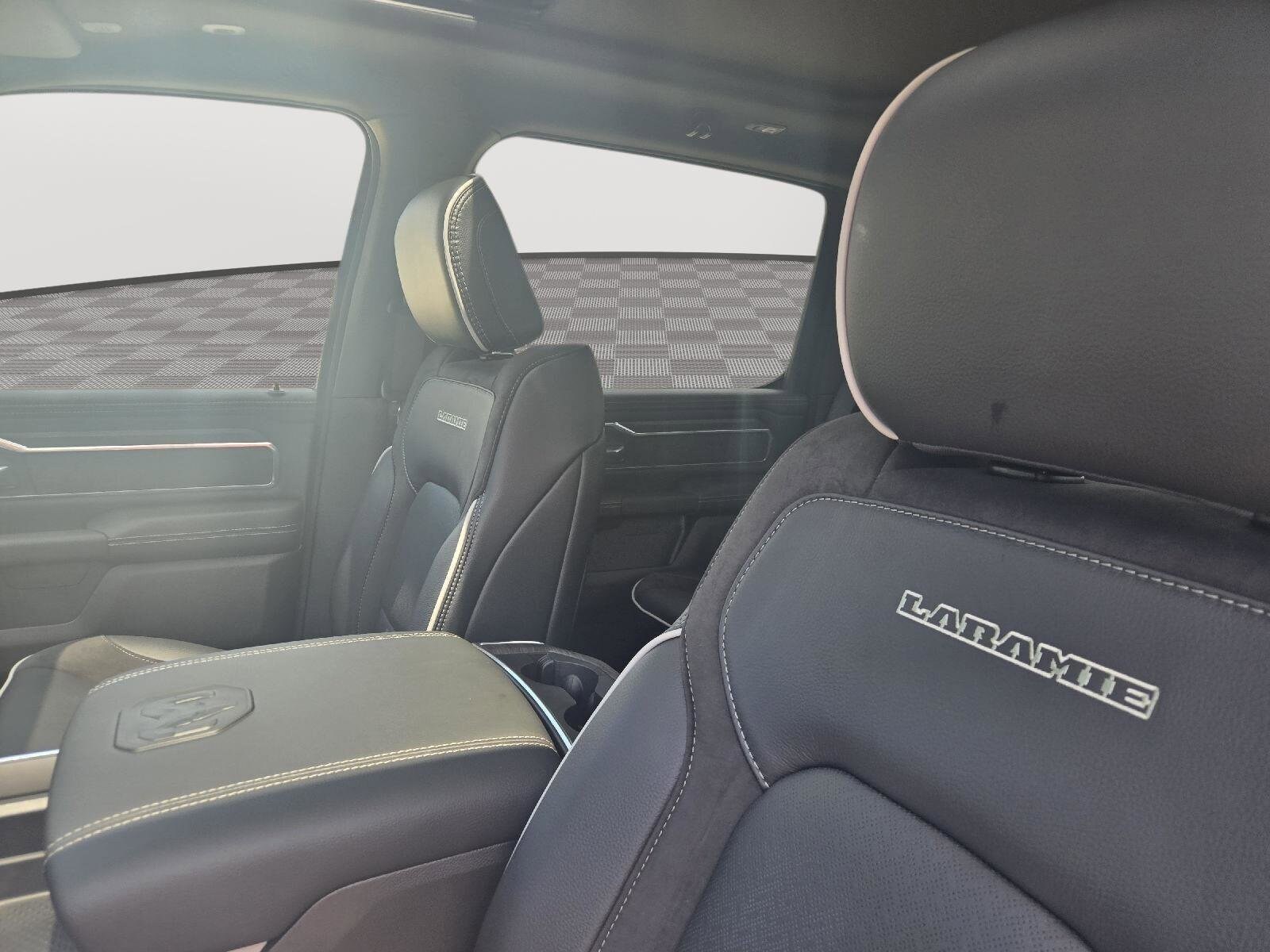 2026 RAM 1500 Laramie - Photo 14