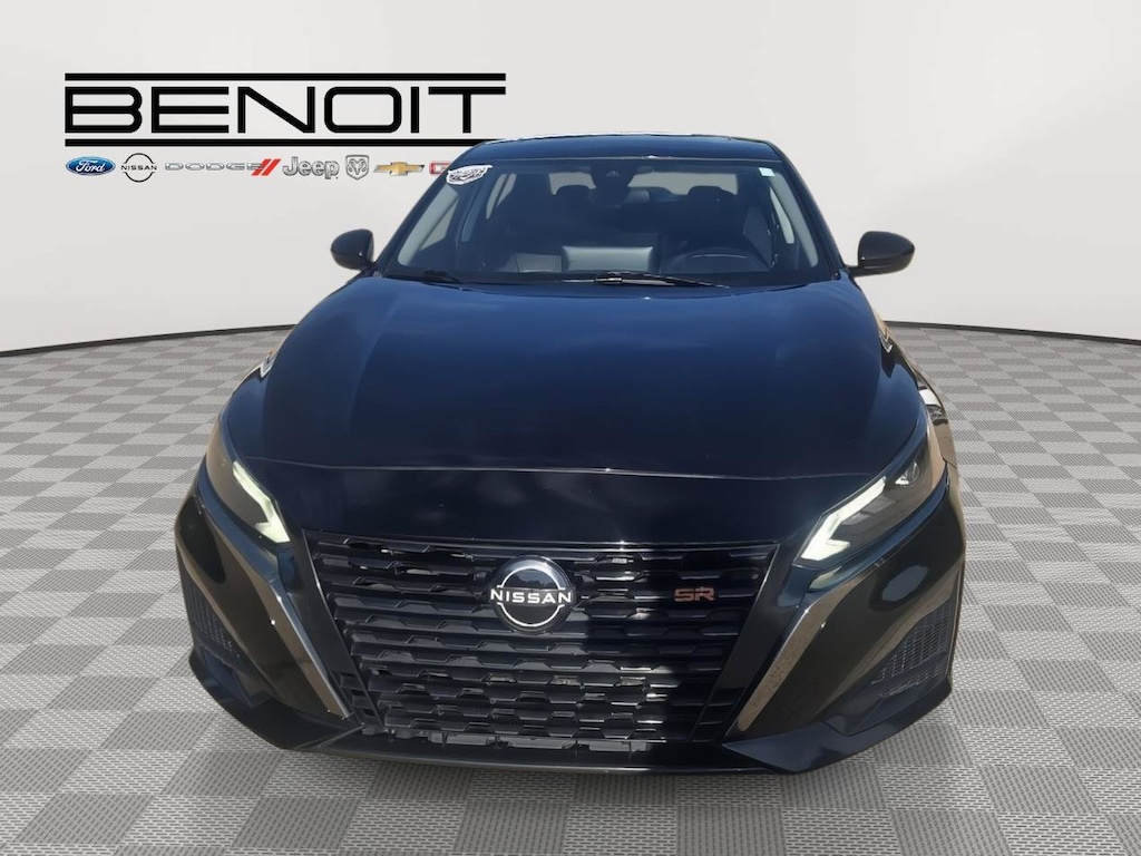 Used 2024 Nissan Altima 2.5 SR Sedan