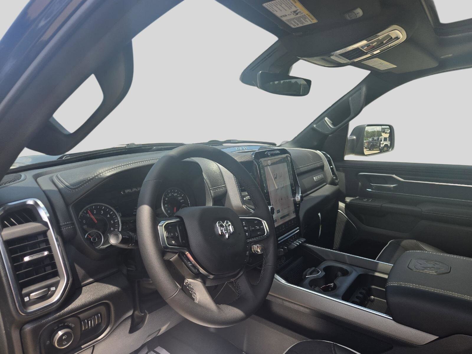 2026 RAM 1500 Laramie - Photo 9