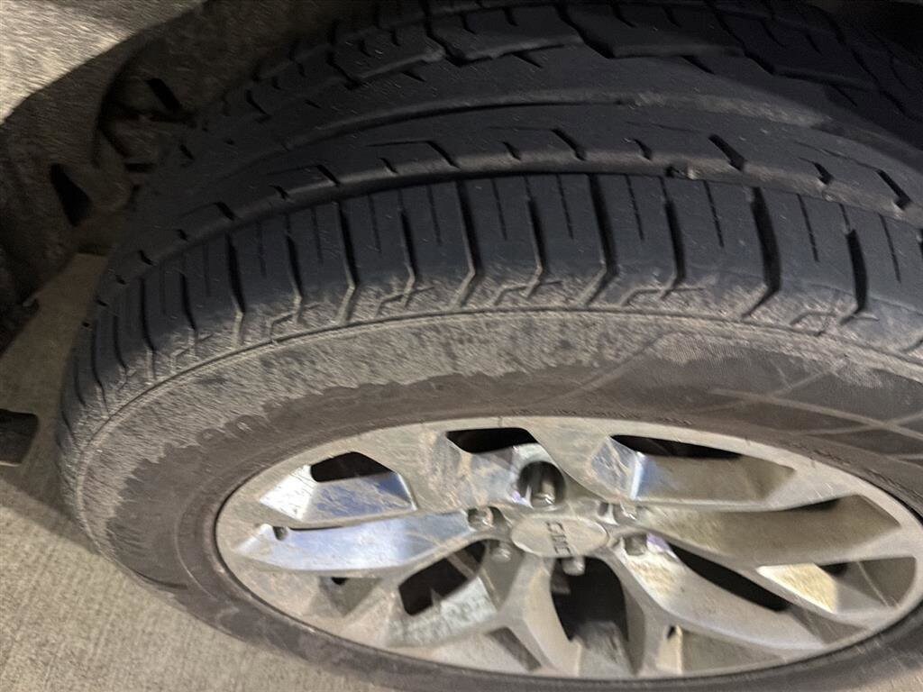 Used 2018 GMC Yukon XL SLT 2WD SLT