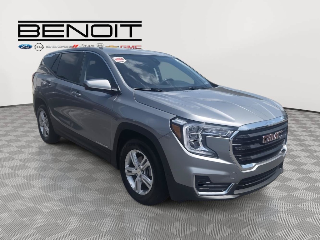 Used 2024 GMC Terrain SLE FWD SLE