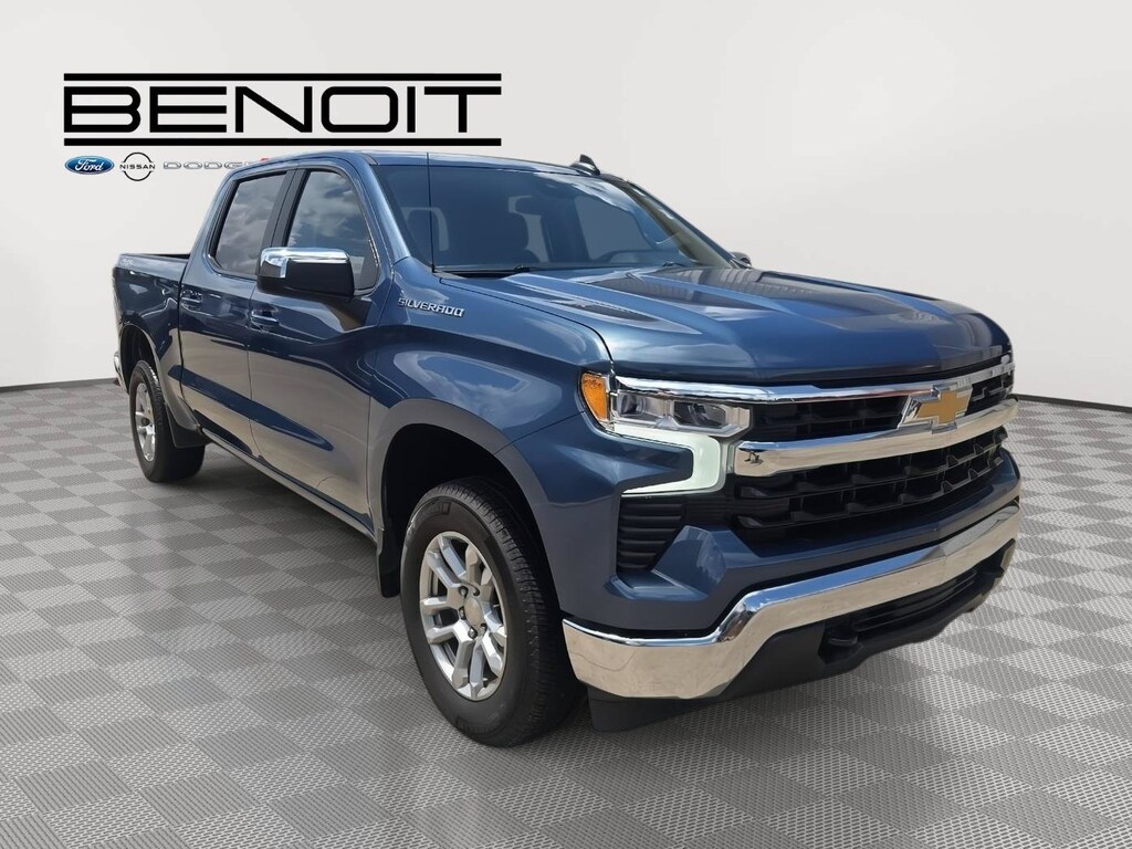 Used 2024 Chevrolet Silverado 1500 LT 4WD Crew Cab 147 LT w/1LT