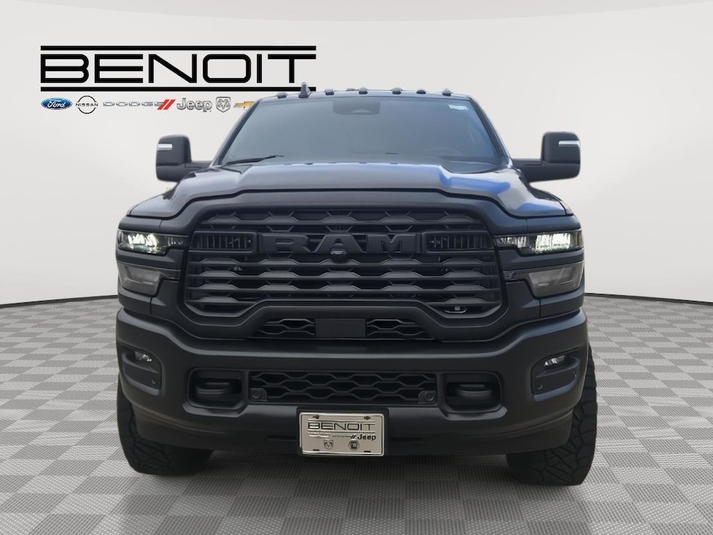 New 2026 Ram 2500 TRADESMAN CREW CAB 4X4 6'4 BOX Pickup