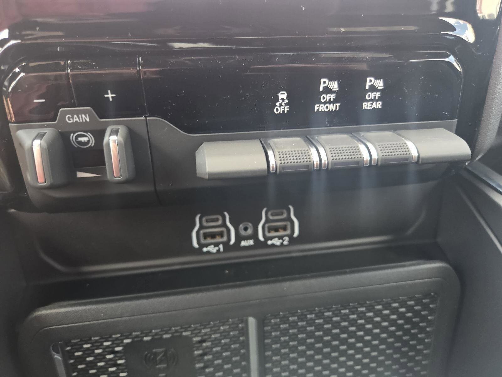 2026 RAM 1500 Laramie - Photo 20