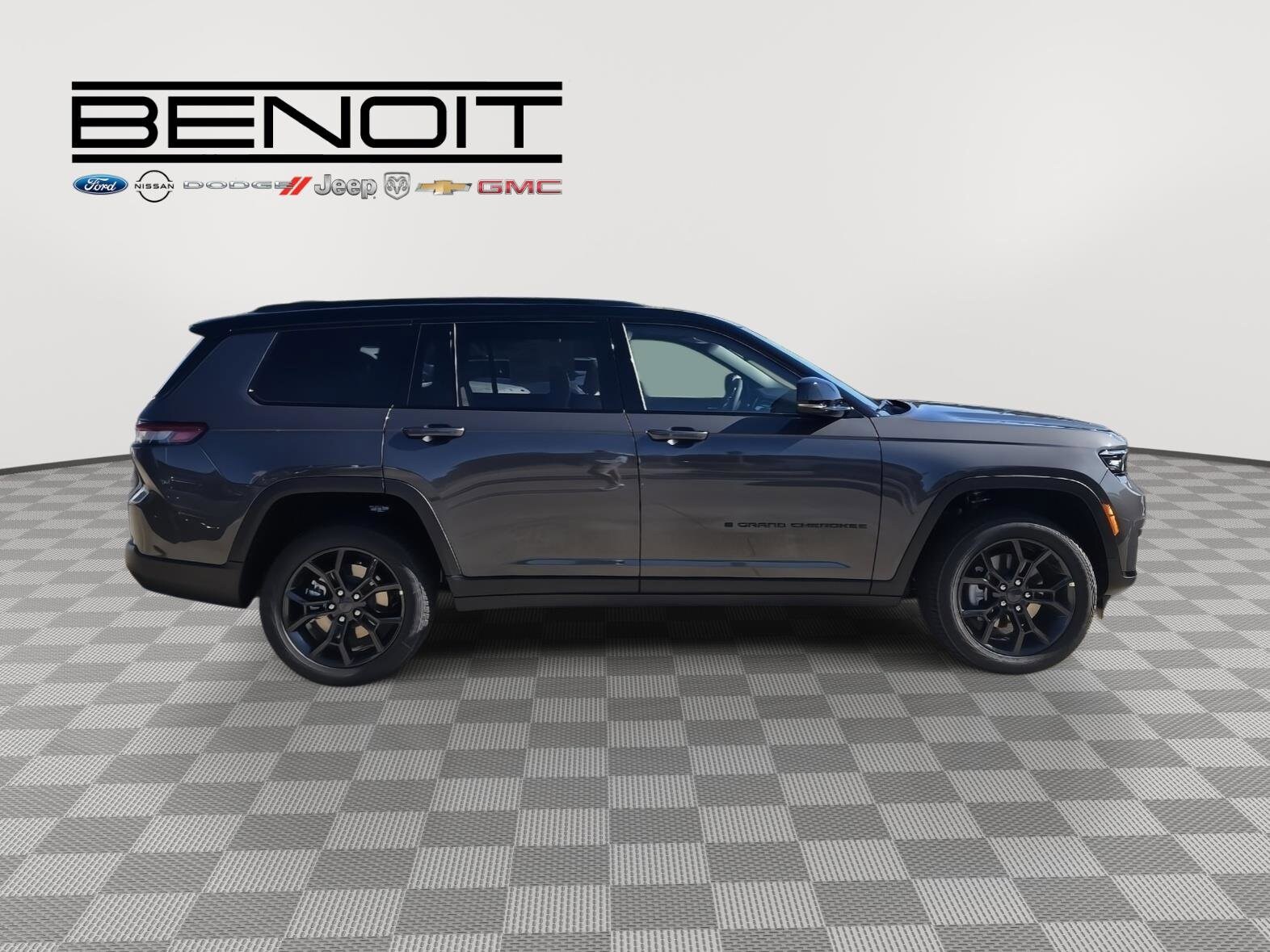 2025 Jeep Grand Cherokee Limited photo 2