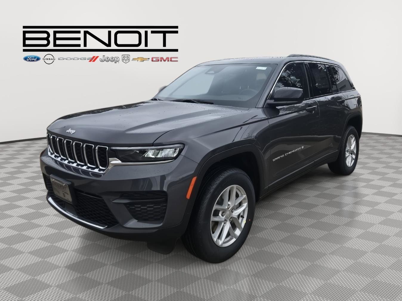 2025 Jeep Grand Cherokee Laredo's photo