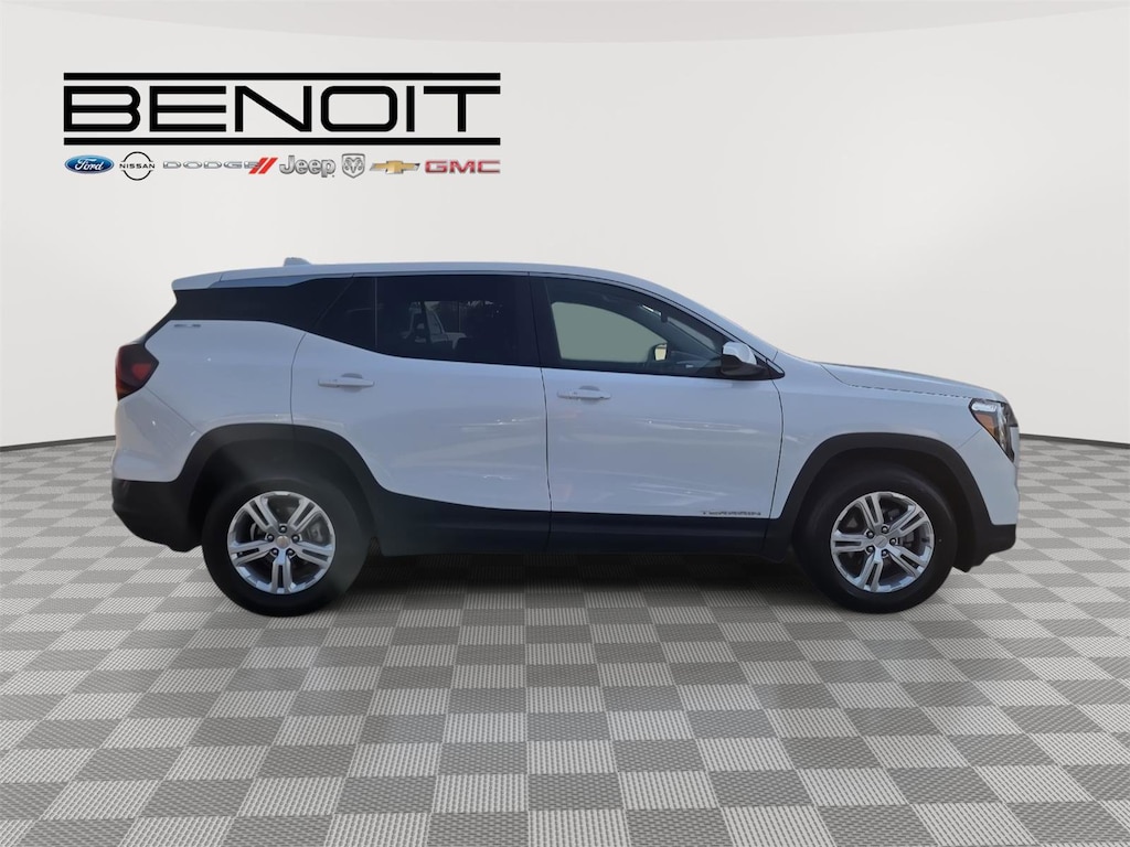 Used 2024 GMC Terrain SLE AWD SLE