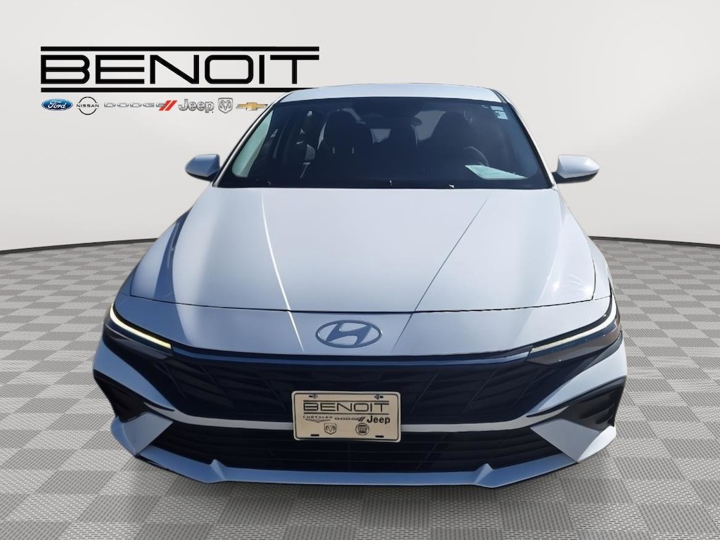 Used 2024 Hyundai Elantra SEL SEL IVT