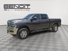 2026 Ram 2500 TRADESMAN CREW CAB 4X4 6'4 BOX Pickup
