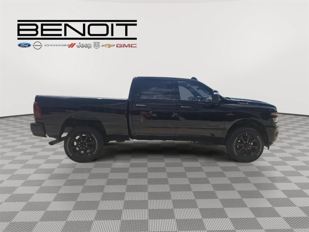 New 2026 Ram 2500 BIG HORN CREW CAB 4X4 6'4 BOX Pickup