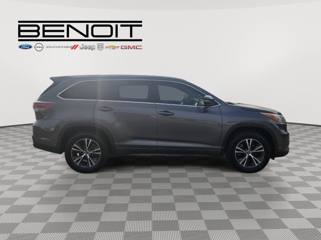 Used 2016 Toyota Highlander XLE FWD V6 XLE
