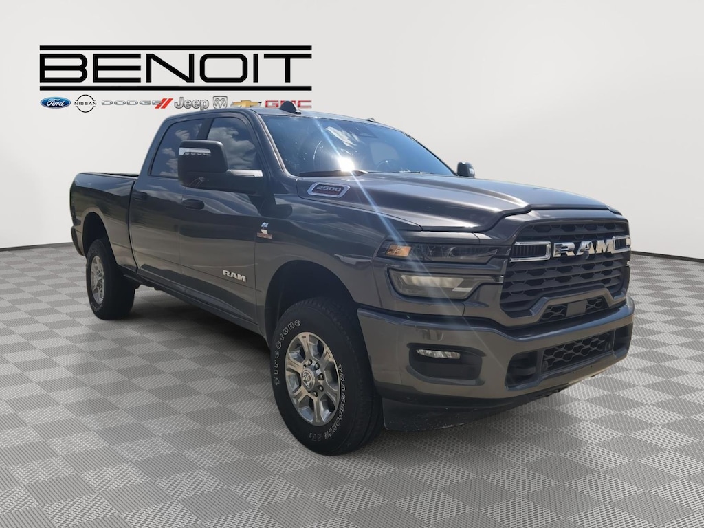 New 2026 Ram 2500 BIG HORN CREW CAB 4X4 6'4 BOX Pickup