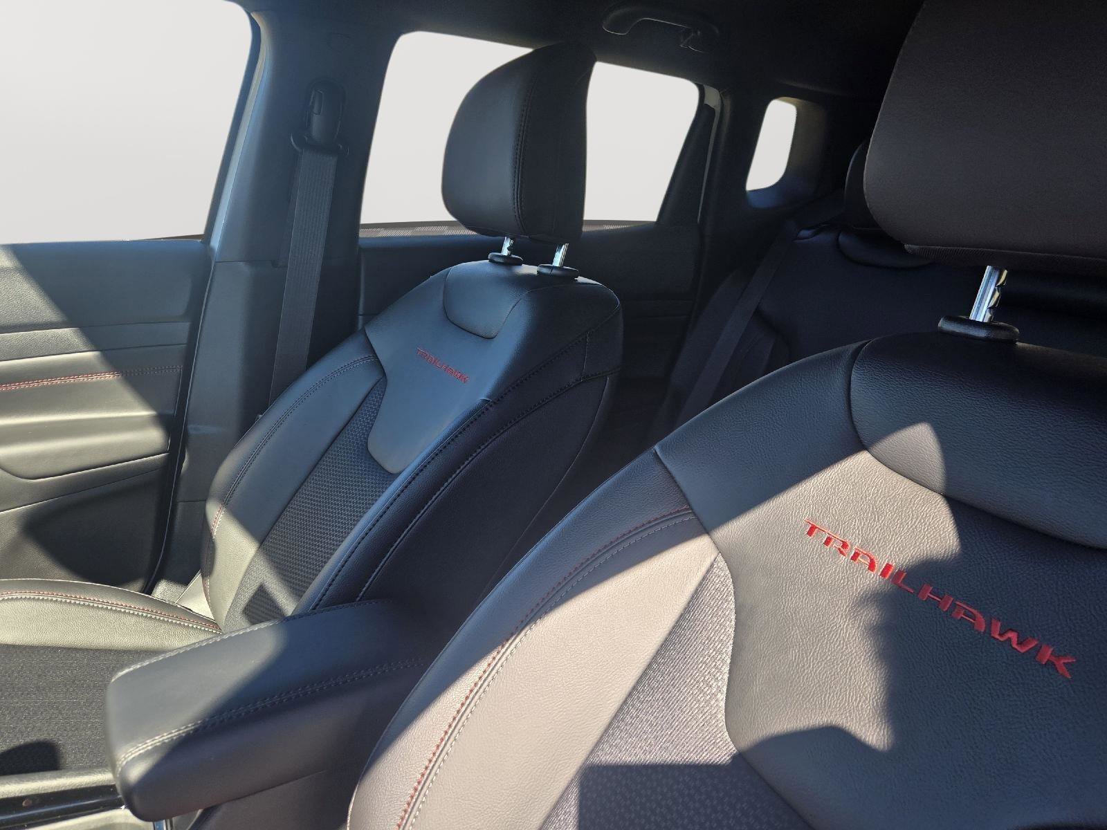 2026 Jeep Compass Trailhawk - Photo 11