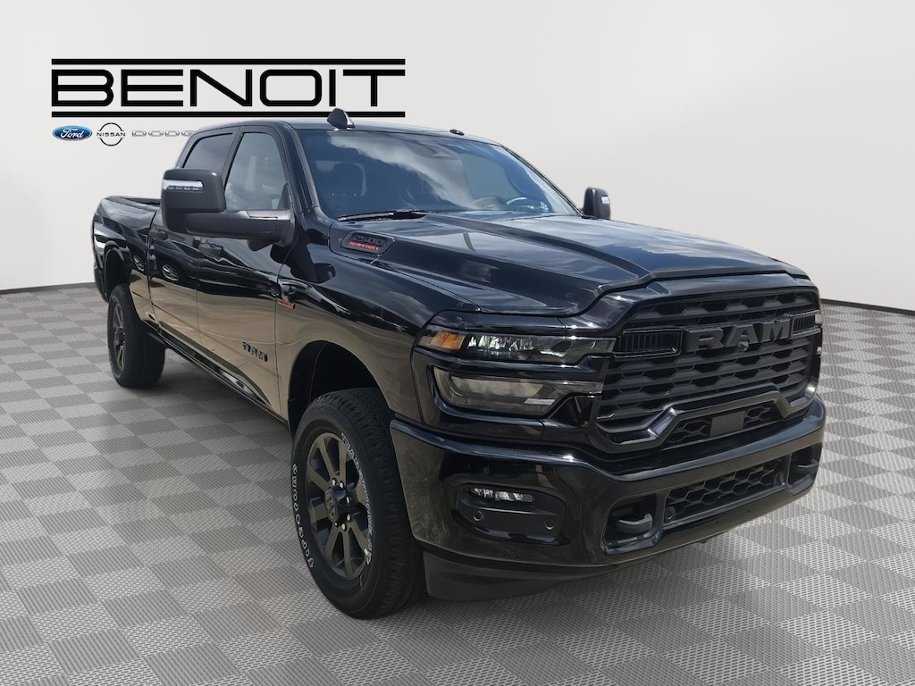 New 2025 Ram 2500 BIG HORN CREW CAB 4X4 6'4 BOX Pickup