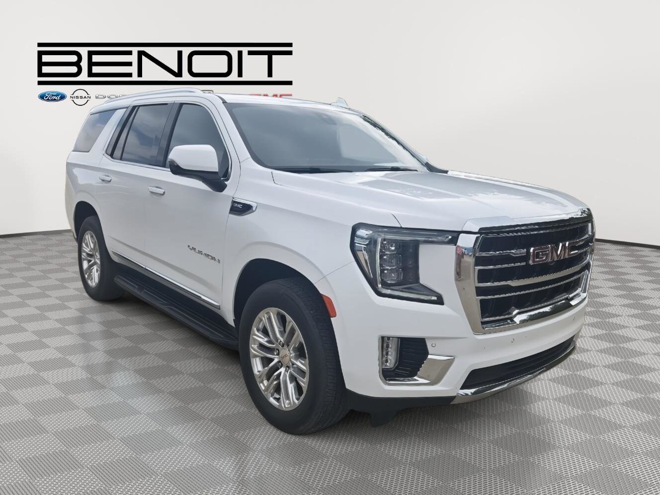 2021 Gmc Yukon SLT photo 3