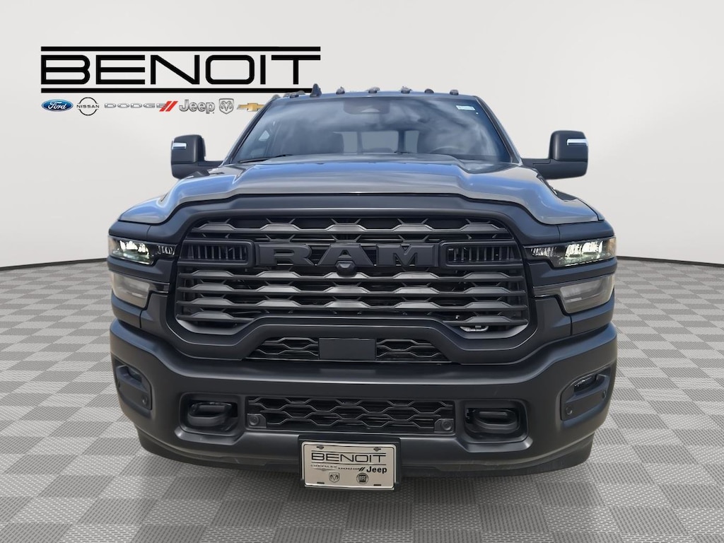 New 2026 Ram 2500 TRADESMAN CREW CAB 4X4 6'4 BOX Pickup