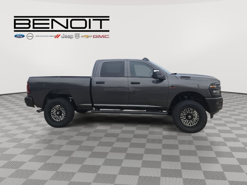 New 2026 Ram 2500 TRADESMAN CREW CAB 4X4 6'4 BOX Pickup
