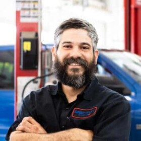 Staff member Eloy Figueroa from ID_42d316