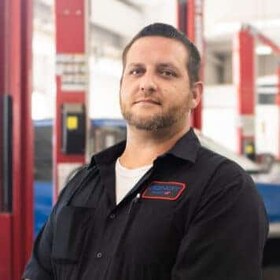 Staff member Mike Sanders from ID_42d316