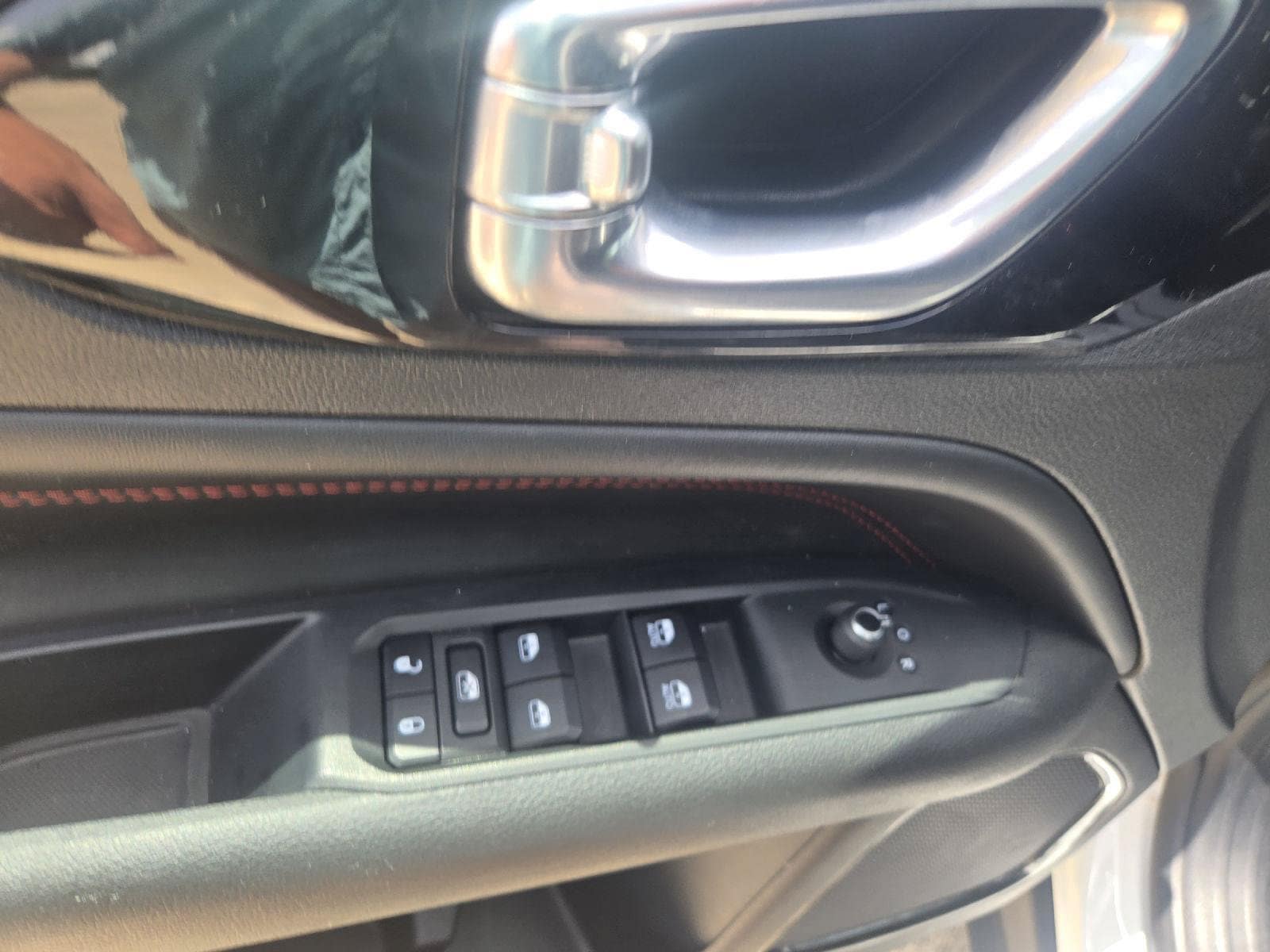 2025 Jeep Compass Trailhawk - Photo 12