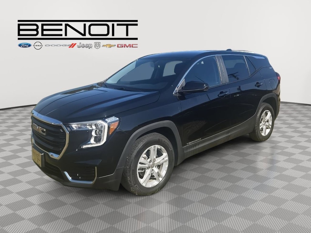 Used 2024 GMC Terrain SLE FWD  SLE
