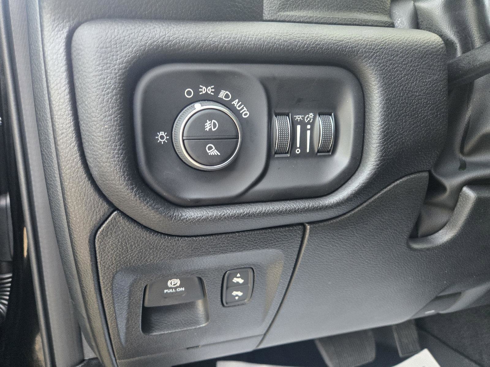 2026 RAM 1500 Big Horn/Lone Star - Photo 14