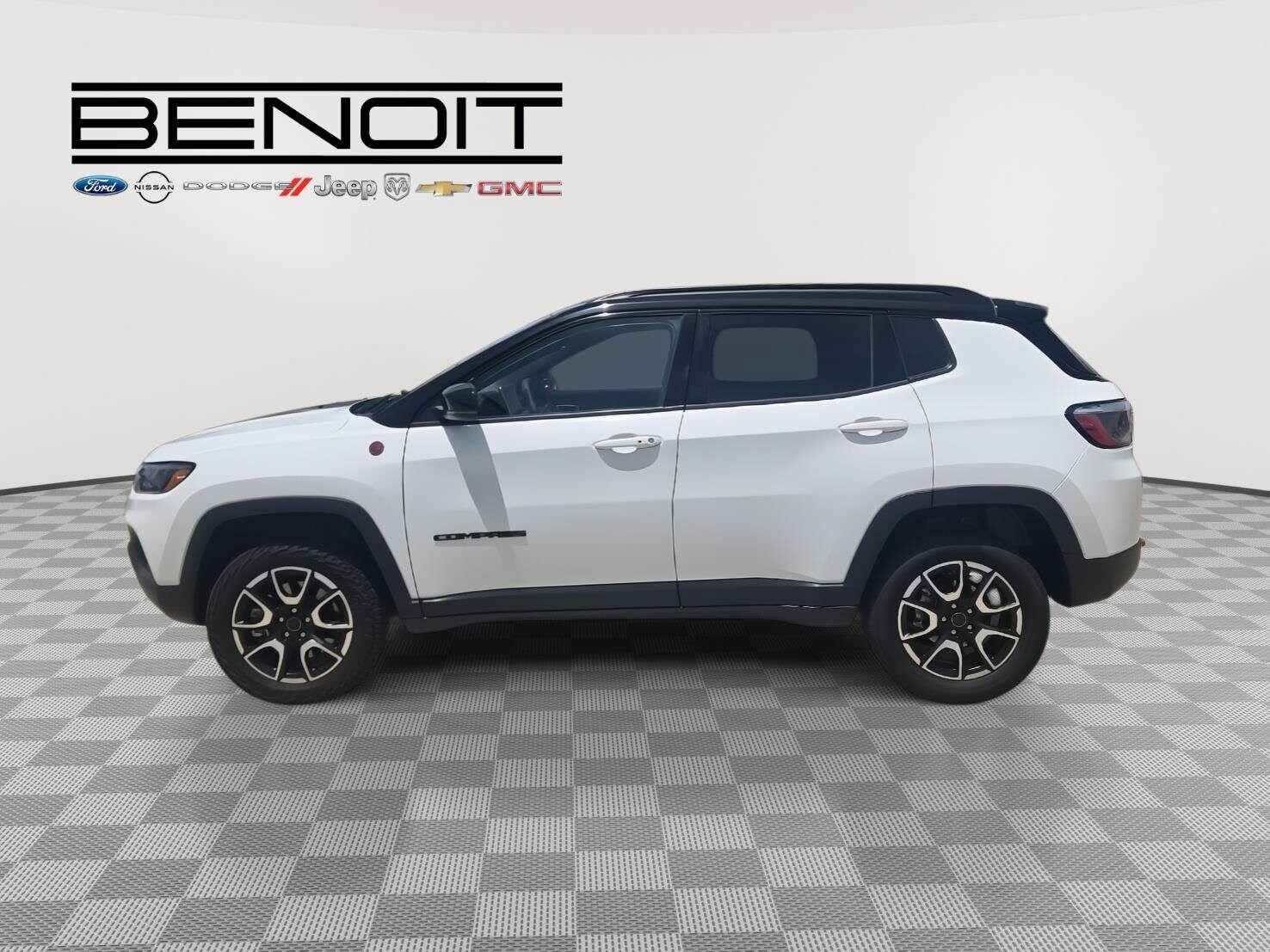2025 Jeep Compass Trailhawk - Photo 8