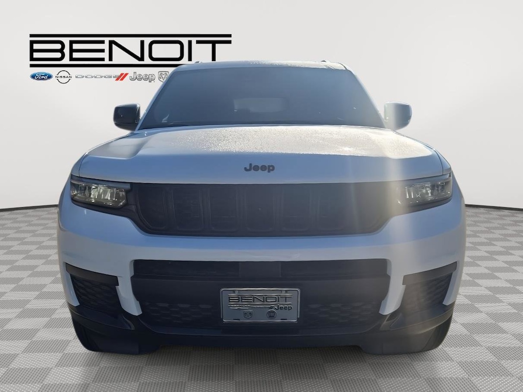 New 2025 Jeep Grand Cherokee L ALTITUDE X 4X2 Sport Utility